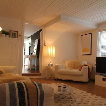 Quaint Holiday In On Dutch Coast Tatil Evi *
