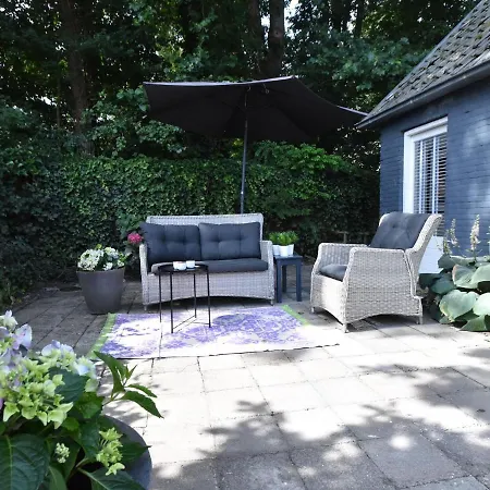 Quaint Holiday In On Dutch Coast Tatil Evi